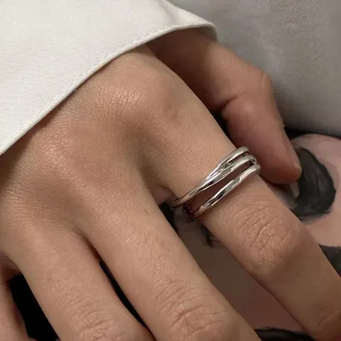 Verstellbarer Ring