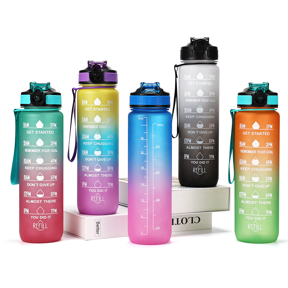 Transparente Kunststoff Trinkflasche 1000ml mit Skala 3