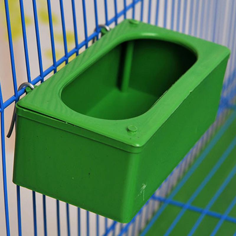 Hängender Vogelfutterspender