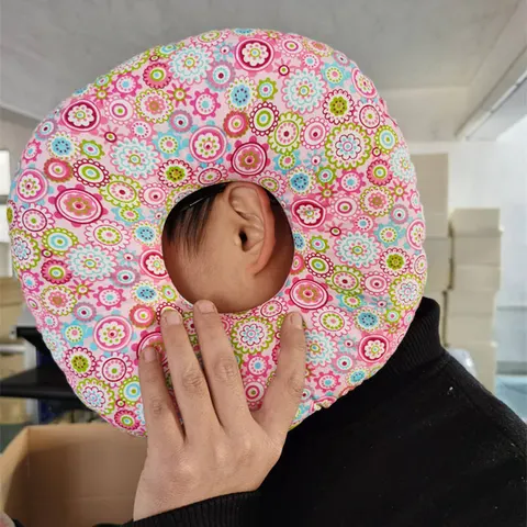 Ohr-Piercing-Kissen