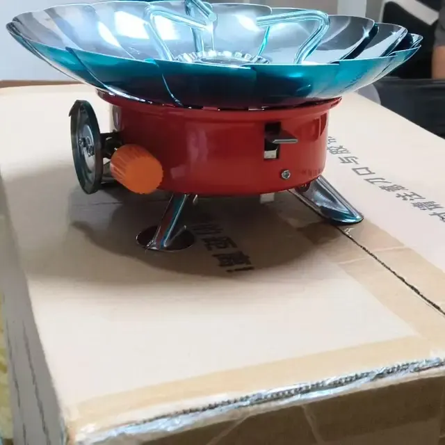 Windgeschützter Camping-Gaskocher 2800 W 3