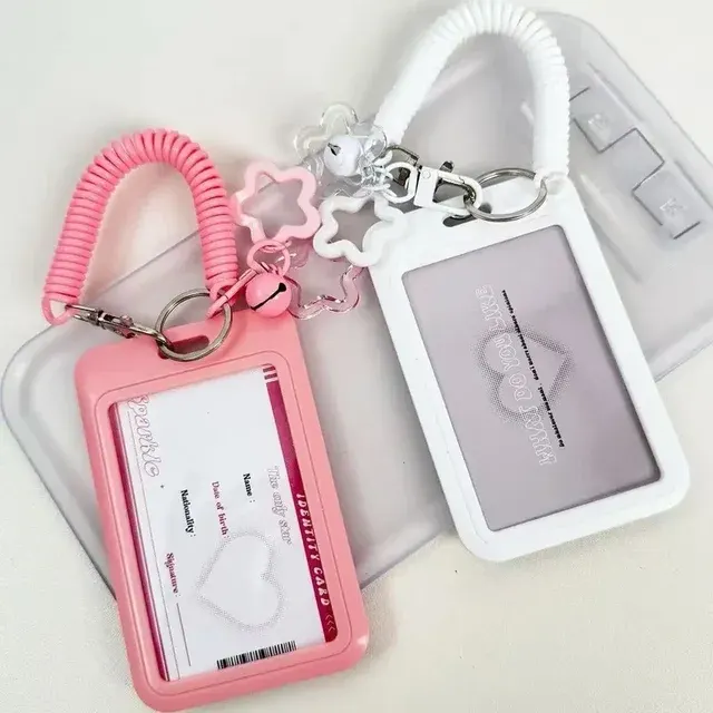 Einziehbares Lanyard mit Sternanhänger und Ausweishalter 4