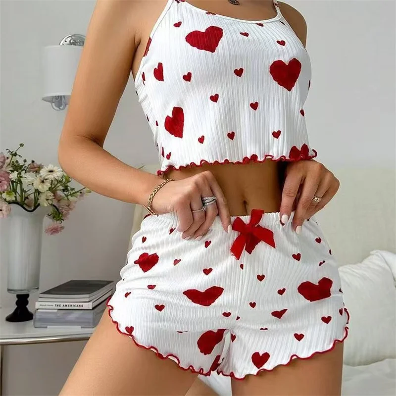 Damen-Pyjama-Set mit roten Herzmotiven 3