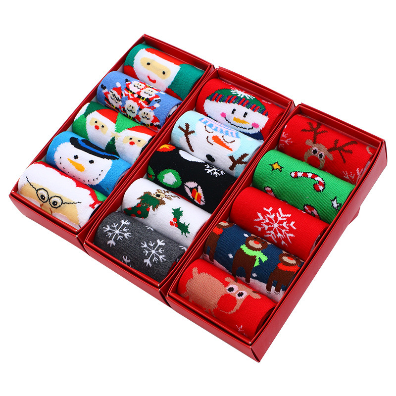 Flauschige Weihnachtssocken Geschenkbox, 5 Paar 4