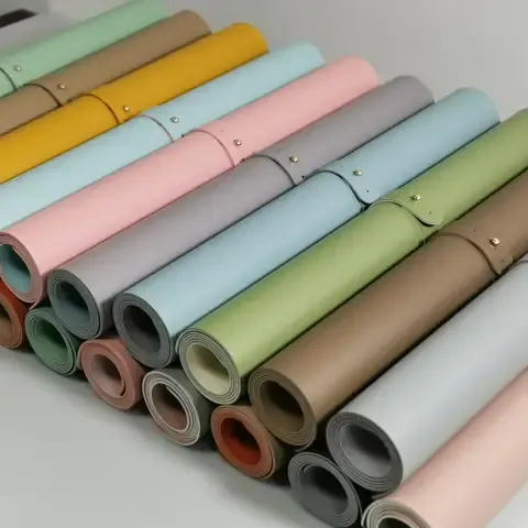 Ultradünne Schreibtischunterlage aus Leder