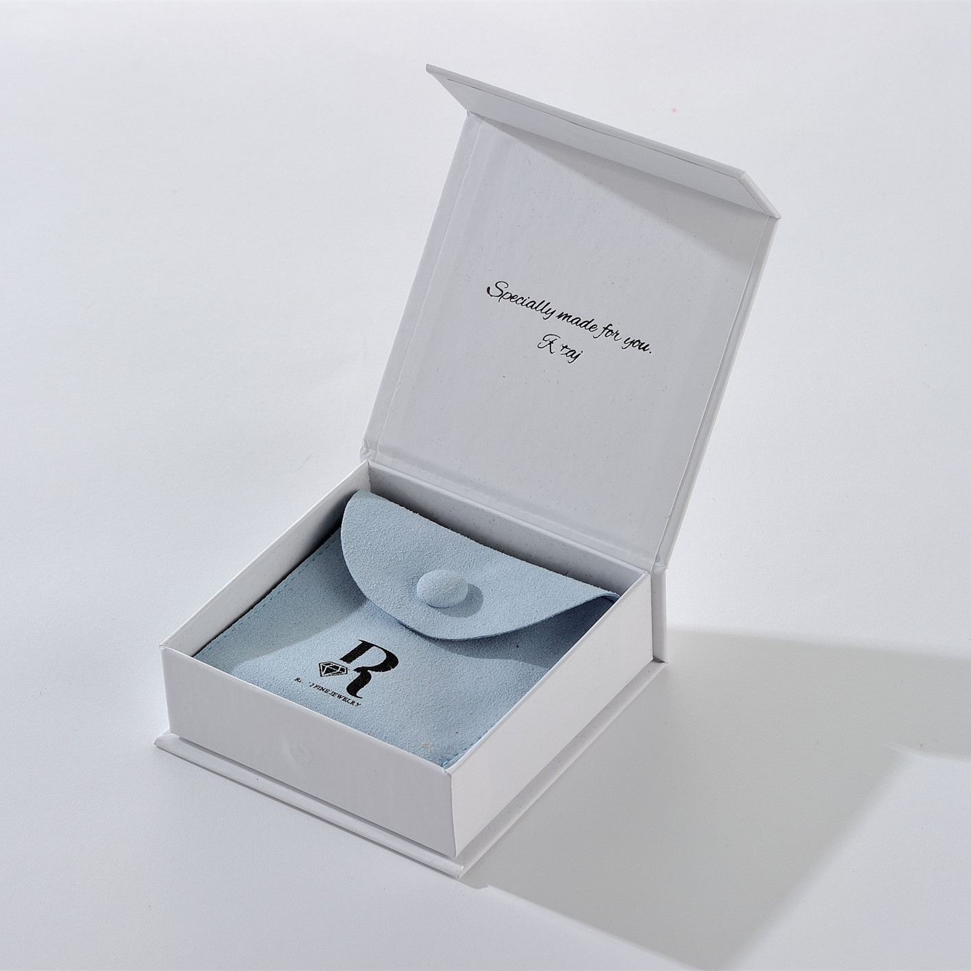Weiße faltbare Magnet-Schmuckbox Geschenkkarton