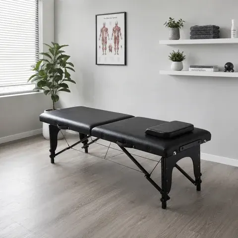 Klappbare Massageliege