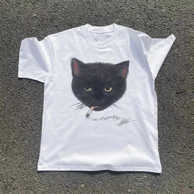 Grafik-Crop-Top 2