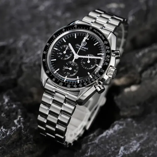 Chronograph-Quarzuhr 3