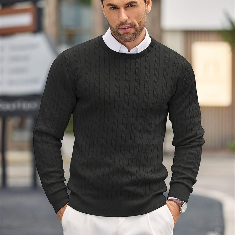 Geflochtener Rundhals-Pullover mit Blumenmuster
