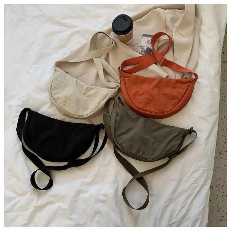 Nylon Umhängetasche Dumpling Crossbody Leicht 2