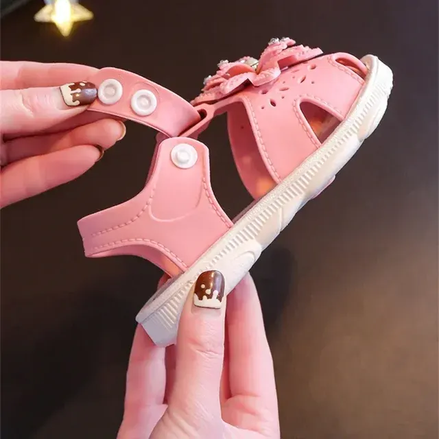 Kindersandalen 4