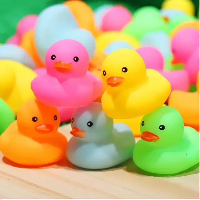 Gummiente Spielzeug 3