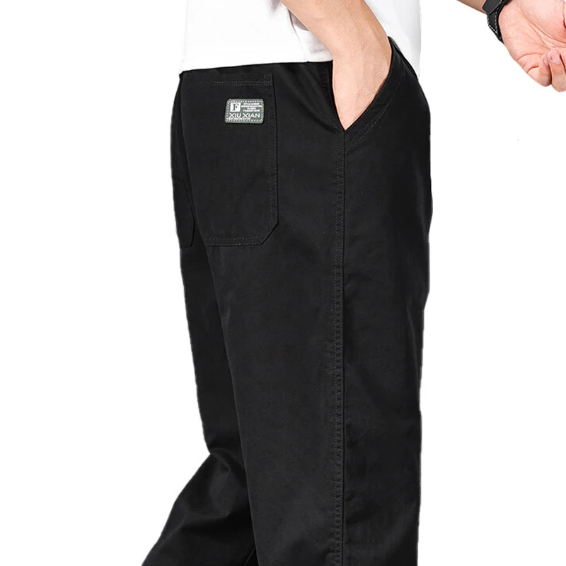 Große Herren-Freizeithose mit Kordelzug 3