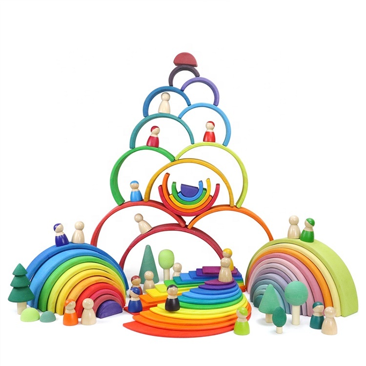 Montessori Regenbogen-Stapelspiel aus Holz 4