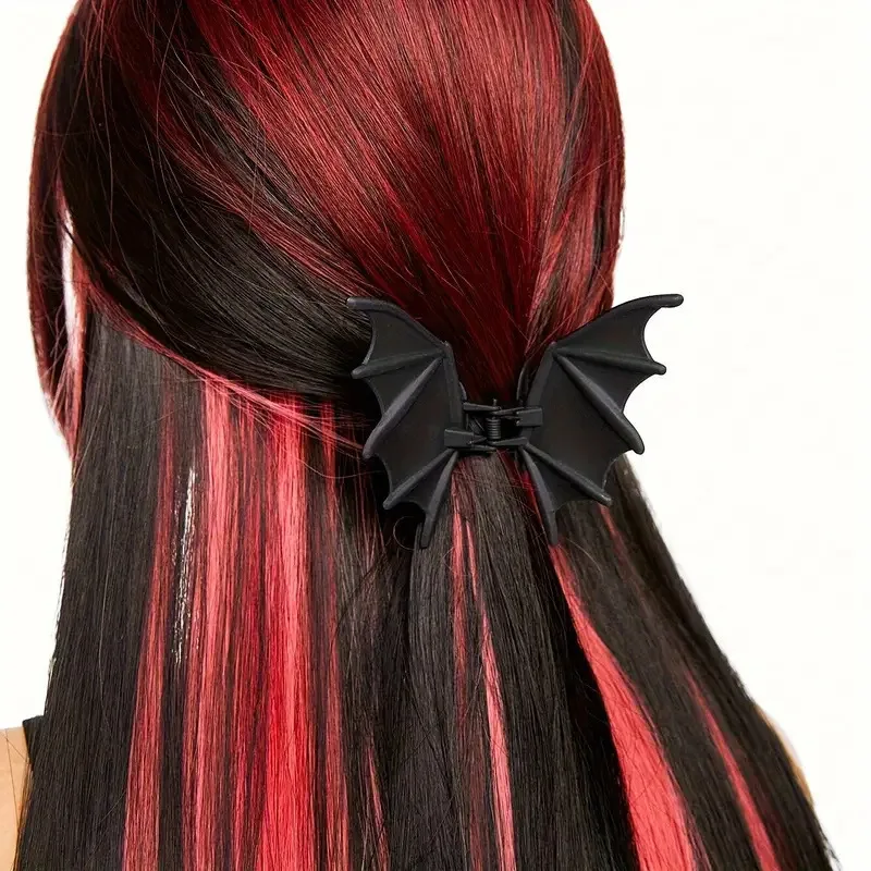Gothic-Fledermaus-Haarspange 2
