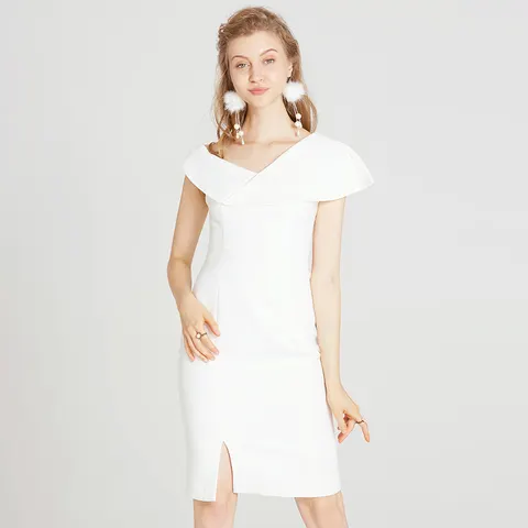 Weißes Kleid