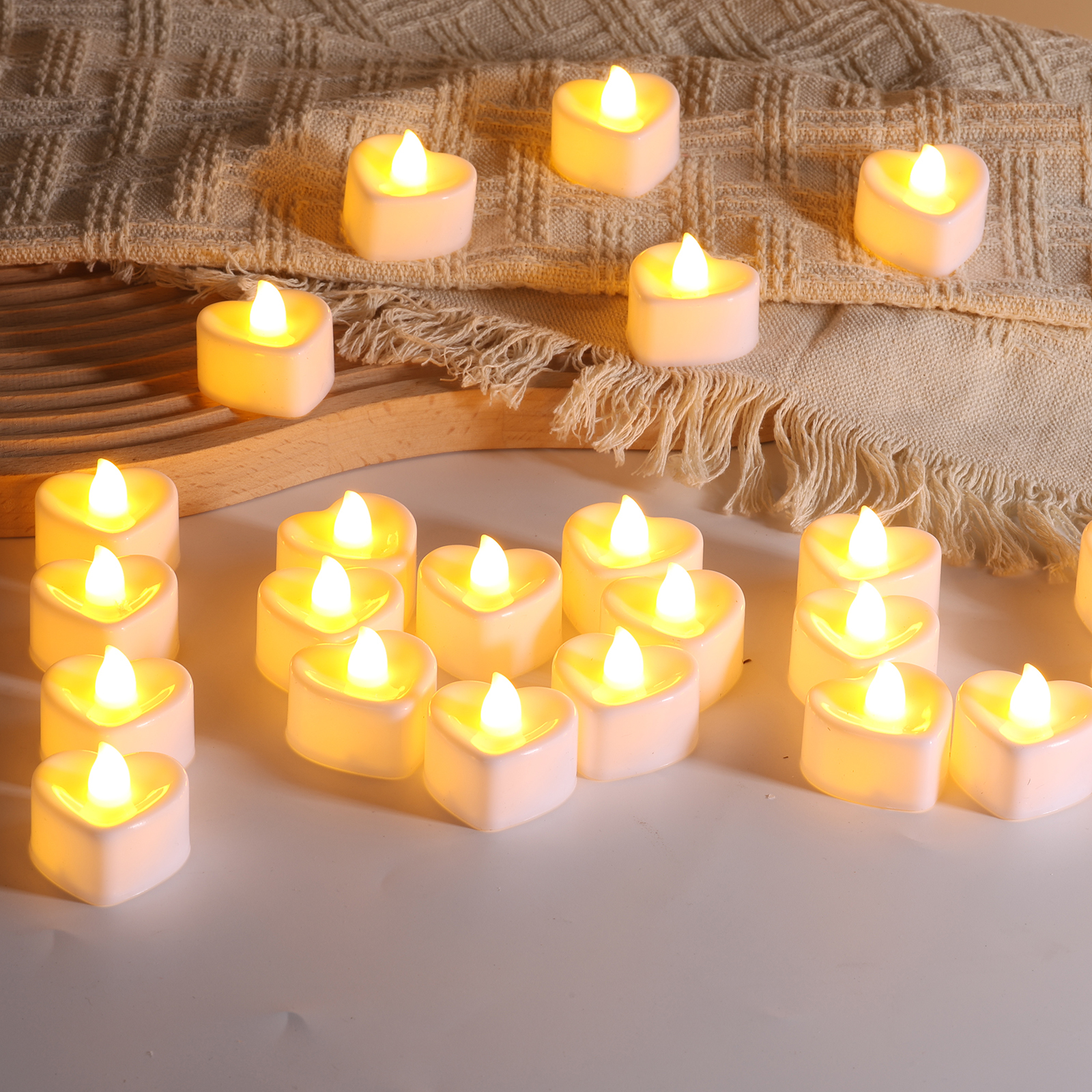 Flammenlose LED-Kerzen