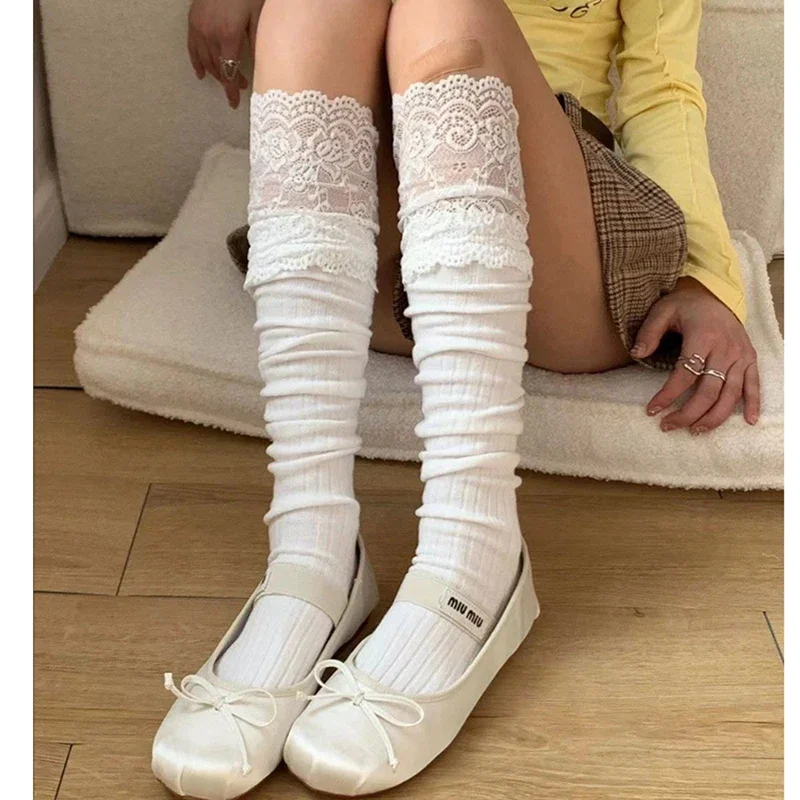 Oberschenkelhohe Socken