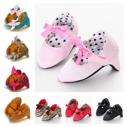 Baby-Erste-Schritte-Schuhe
