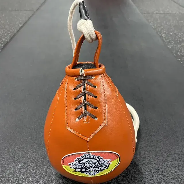 Boxsack hängend 4