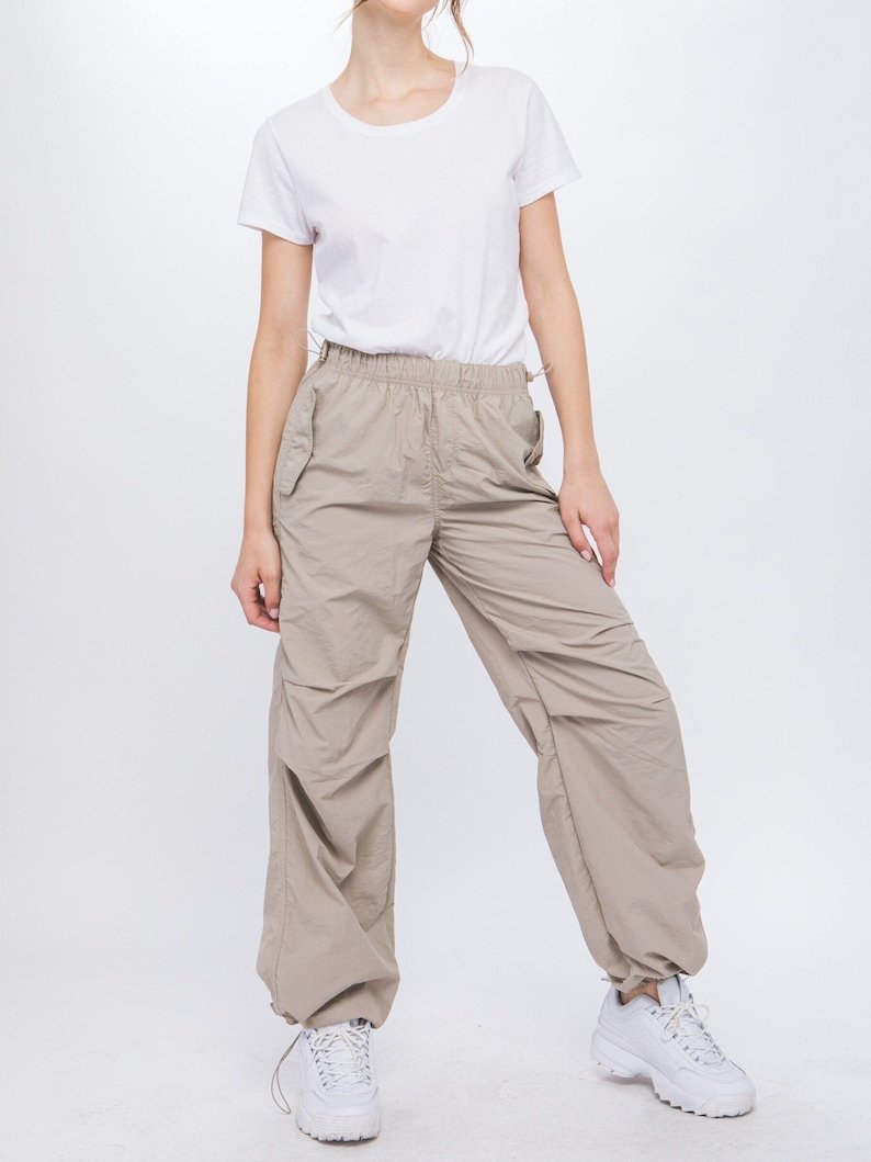 Unisex Cargohose mit Kordelzug und Taschen 2