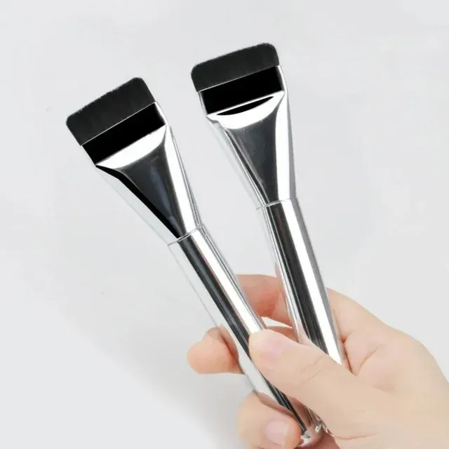 Foundation-Pinsel 2