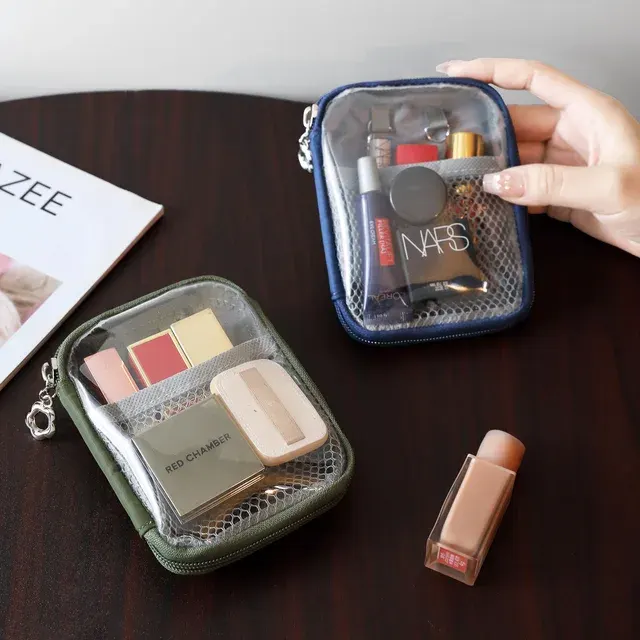 Transparente Reise-Kosmetiktasche für Lippenstifte 2