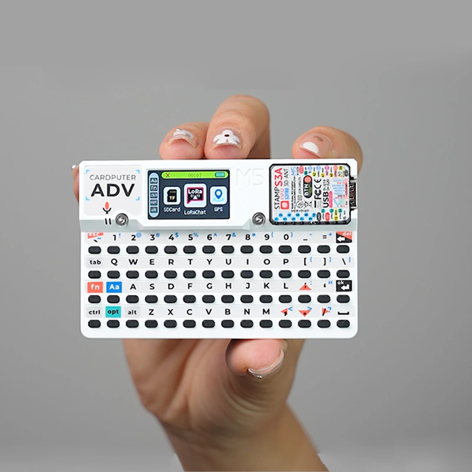 Tragbarer ESP32-Entwicklungscomputer mit Tastatur 2