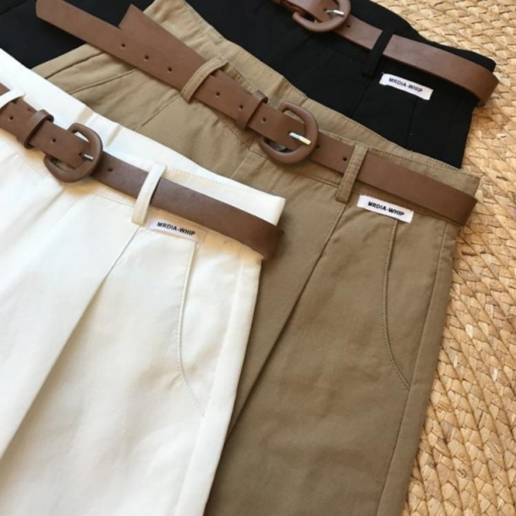 Sommer Shorts mit Gürtel und Taschen 2