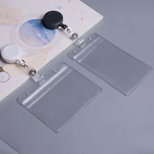 transparenter Arbeitsausweishalter 2