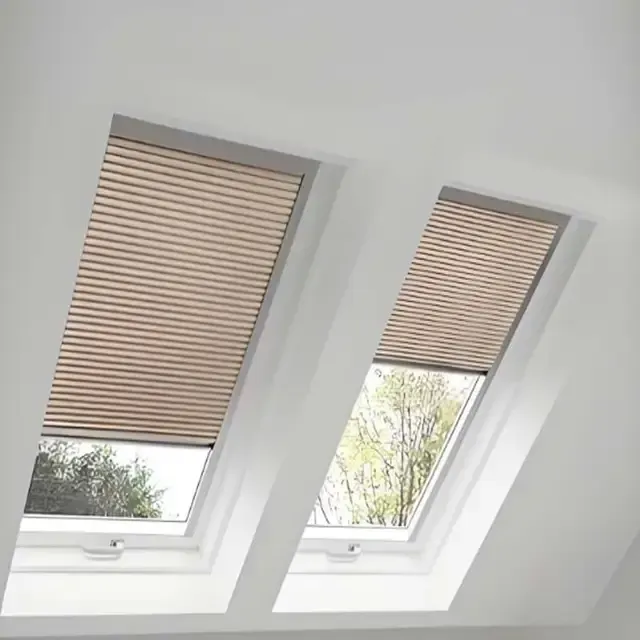 Wabenplissee Dachfenster 3