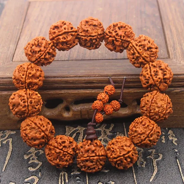 Rudraksha-Mala-Armband 2