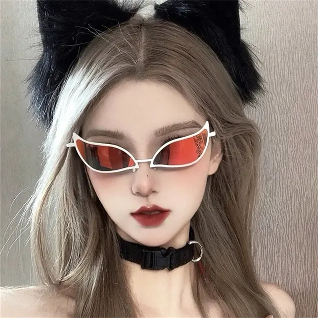 Anime-Cosplay-Brille aus PVC 2
