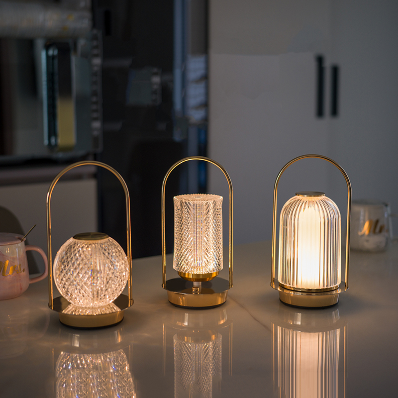 Dimmbare LED Tischlampe Gold Kristall 4
