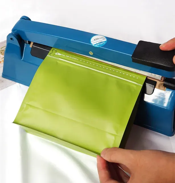 Alu-Ventilbeutel mit Zipper 3