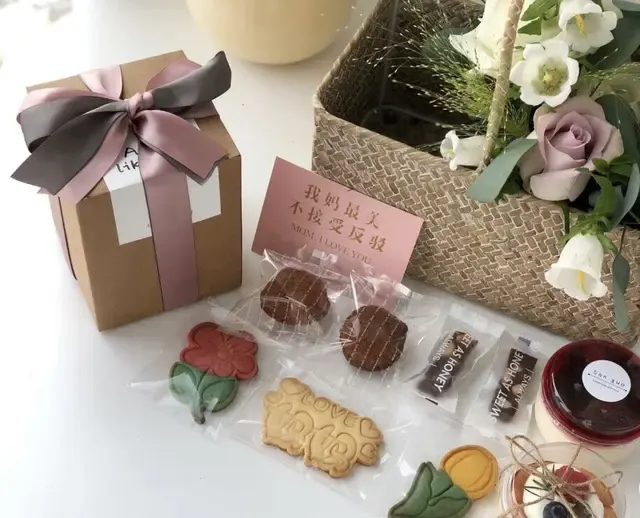 Kraftpapier-Geschenkbox 3