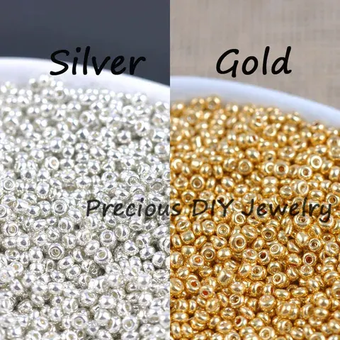 Tschechische Rocailles-Glasperlen in Gold und Silber
