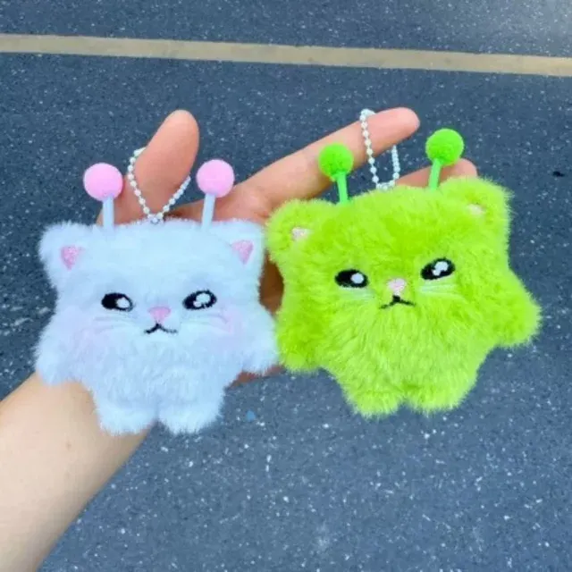 Alien-Katzen Schlüsselanhänger, Kawaii, 2 Stück 4