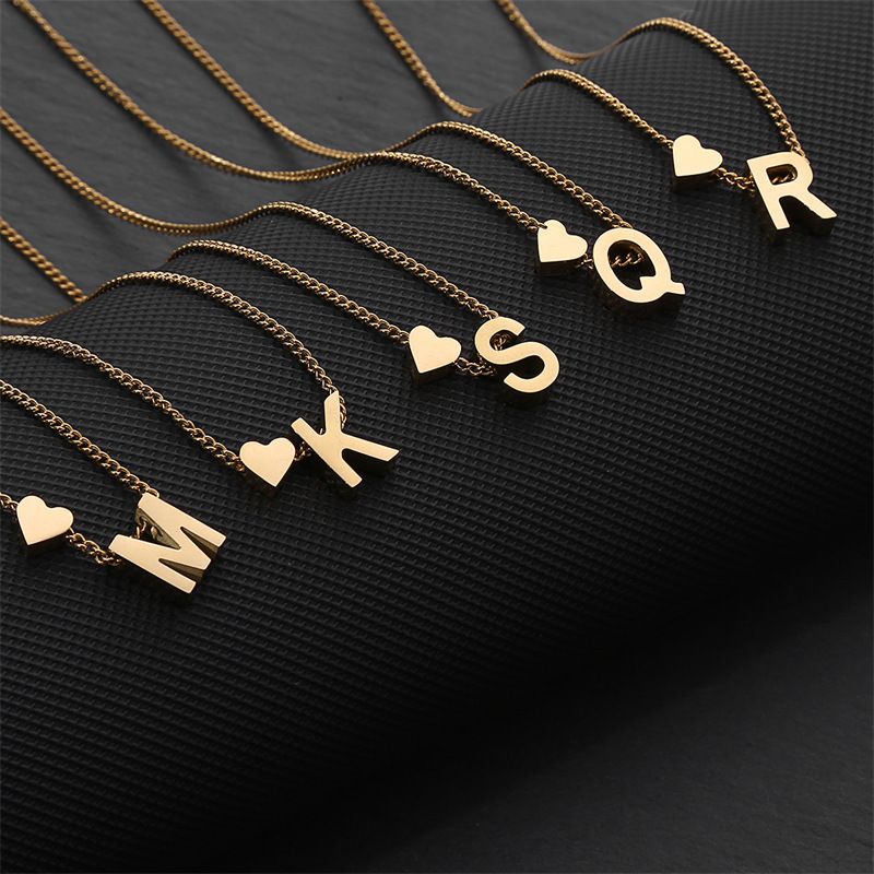 Kleine Herz-Initialkette 18K vergoldet 2