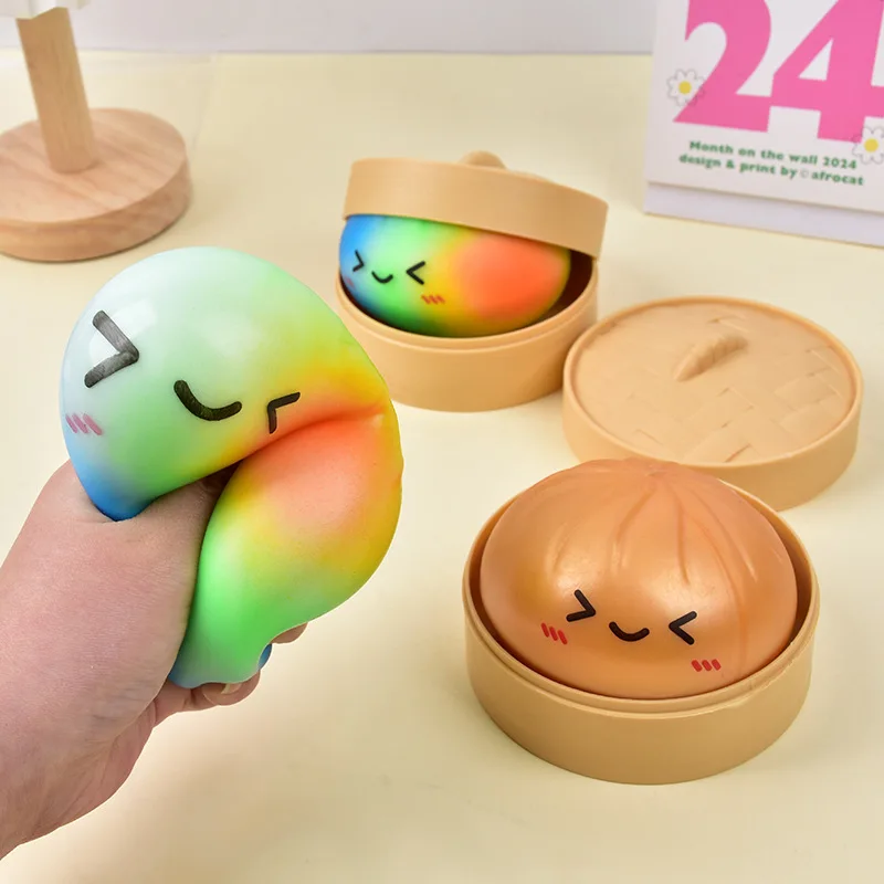 Regenbogen-Dumpling-Squishy mit Bambus 2