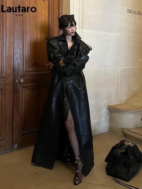 Kunstleder-Trenchcoat 2