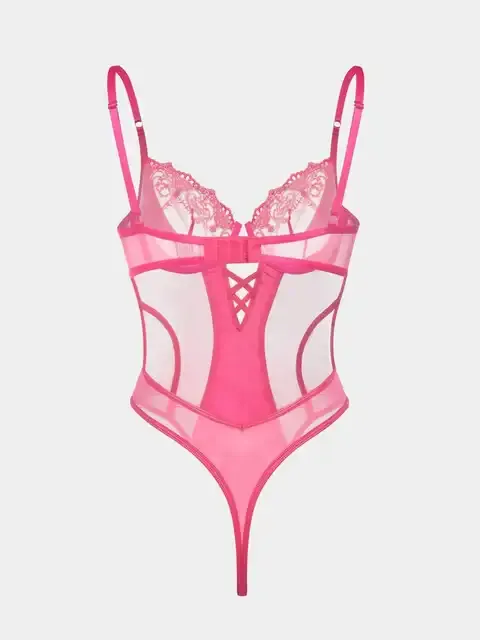 Transparenter Mesh-Body 3