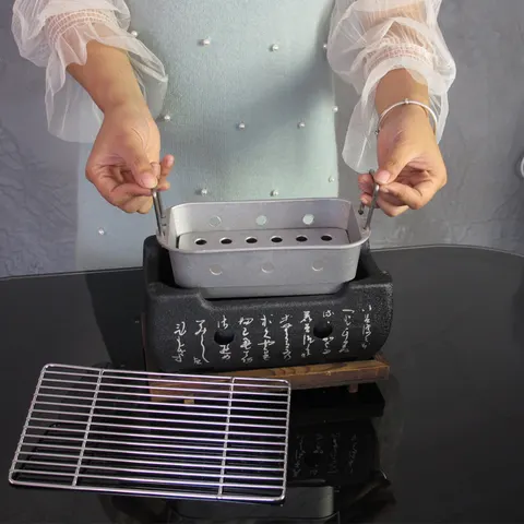 Japanischer rauchfreier Mini Holzkohlegrill Set
