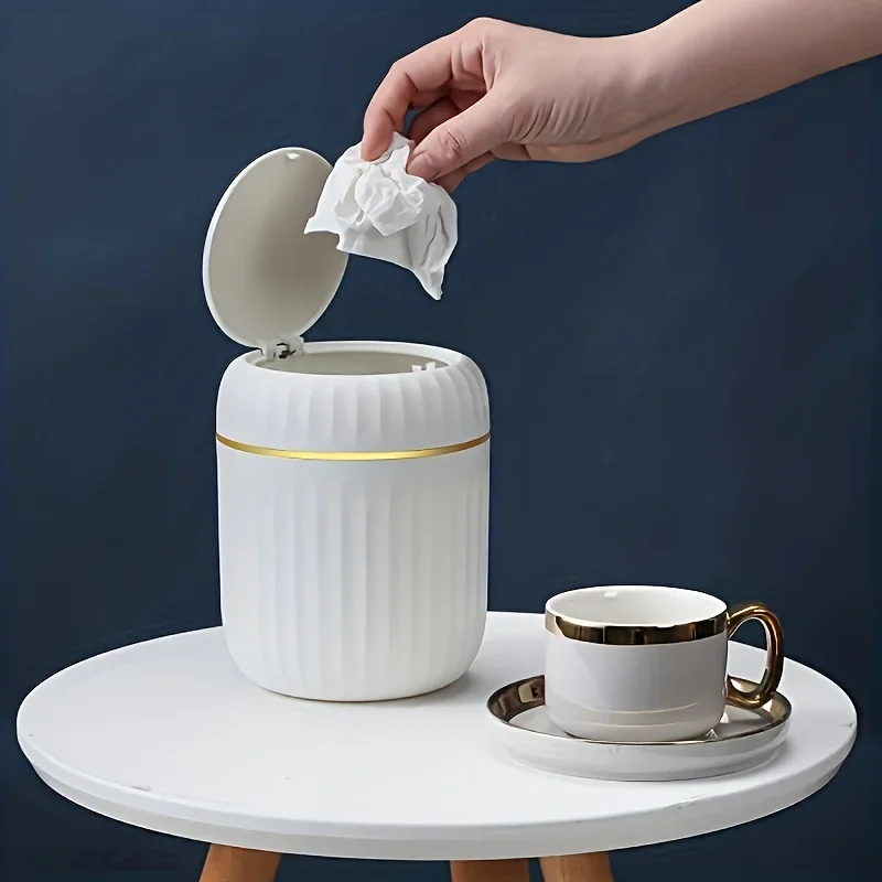 Mini-Papierkorb für Schreibtisch 3
