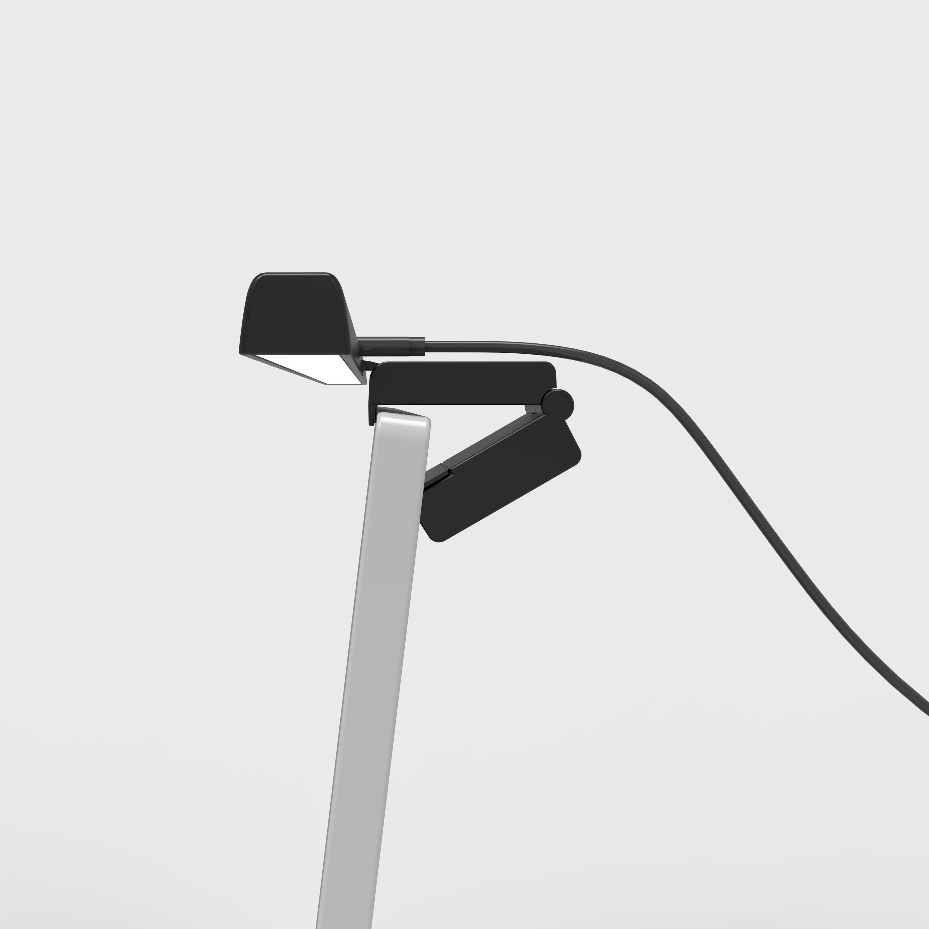 Monitor-Lampe 3
