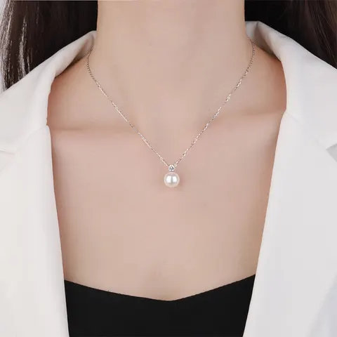 Perlenkette