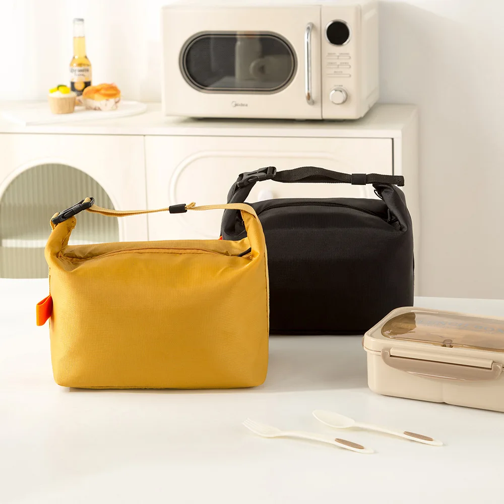 Isolierte Lunchtasche 2