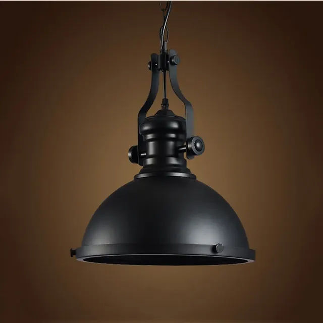 Schwarze Pendelleuchte 4