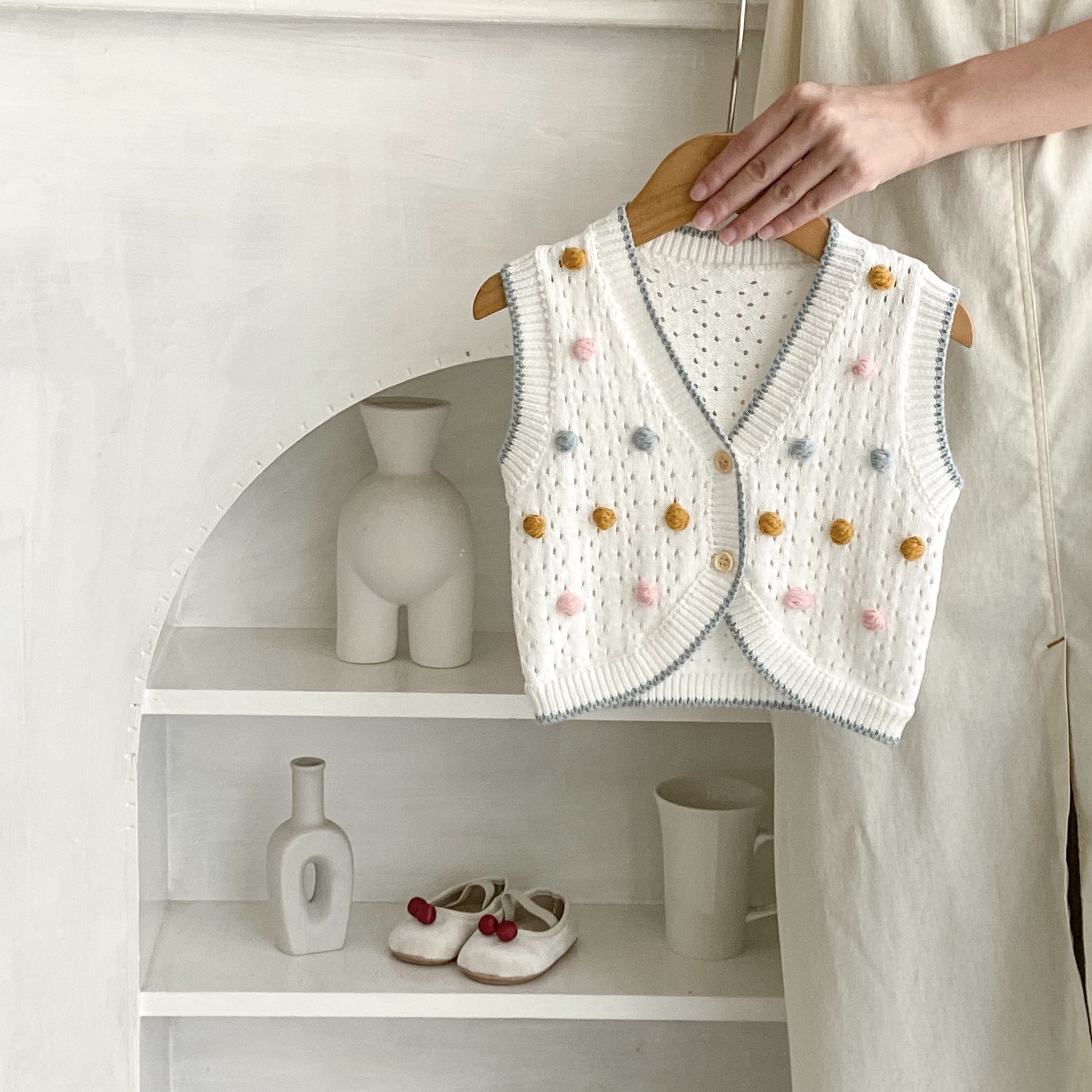 Babystrickweste
